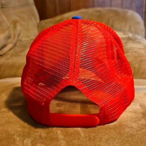 New!!!!..Shark biting surf board hat!!! - Picture 2 of 3